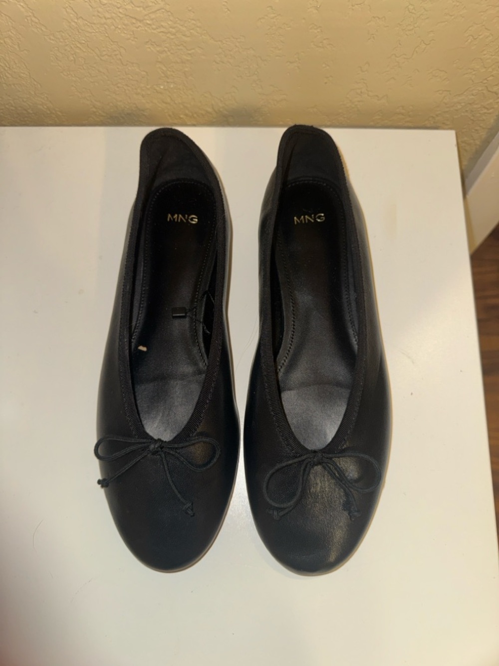 Mango Black Leather Bow-Tie Ballet Flats